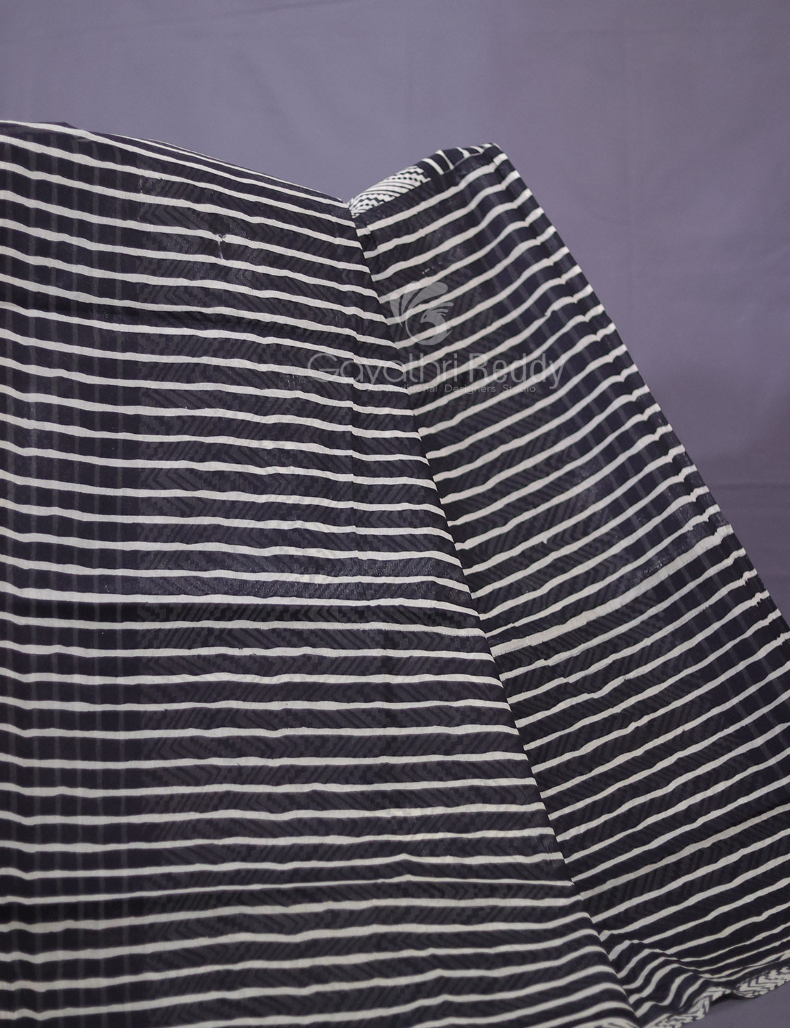 Cream And Black Colour Combo With Waves Print Pure Mulmul Cotton Saree By Gayathri Reddy Designer Studio | Swadesiicart