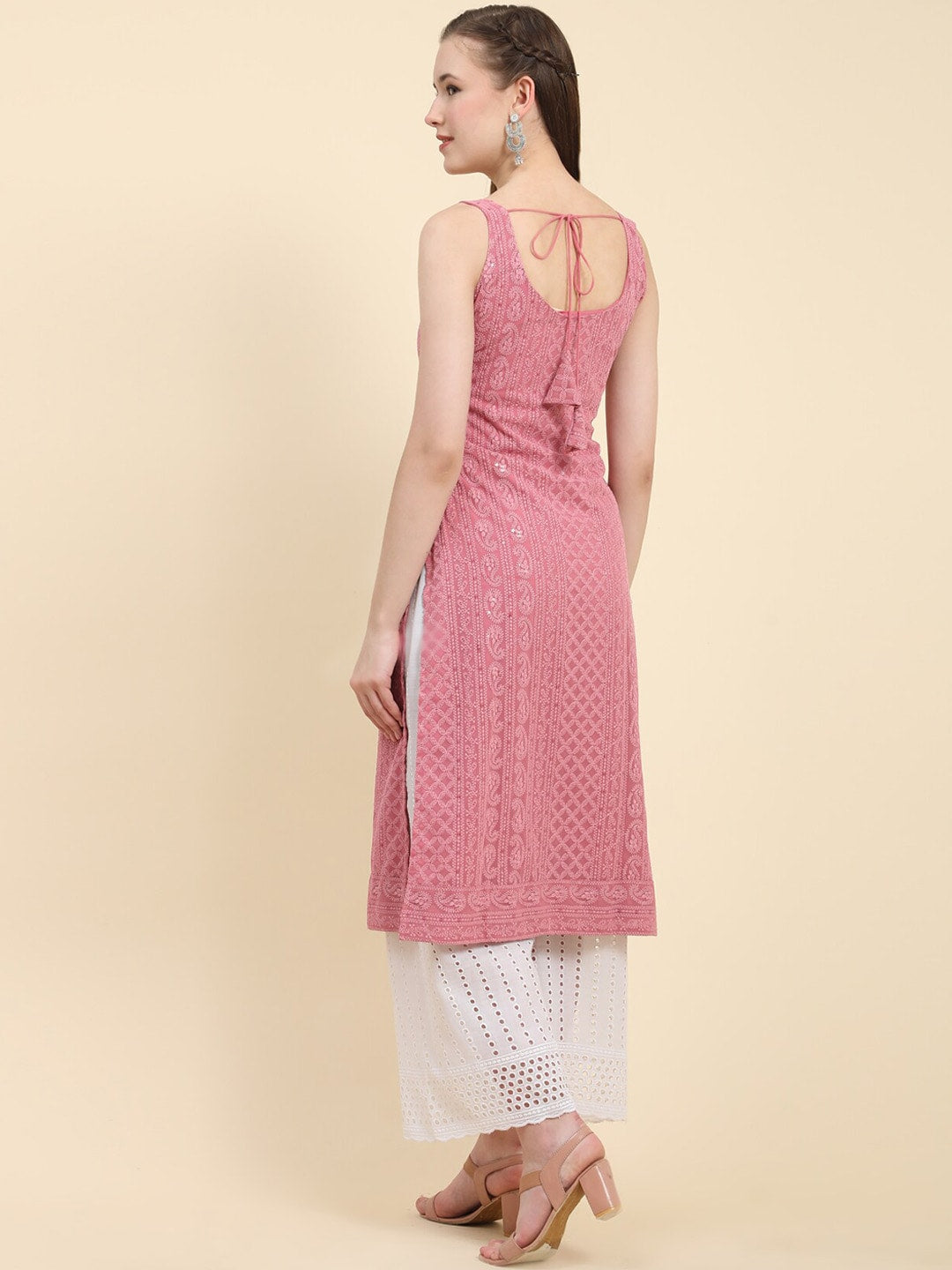 Kalini Ethnic Motifs Embroidered Chikankari Georgette Kurta | Swadesiicart