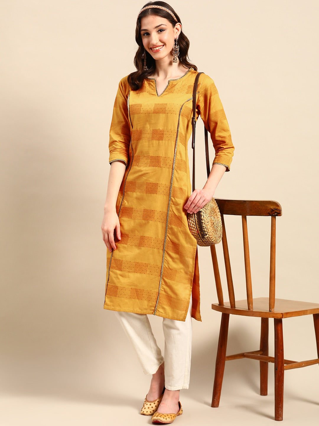 Sangria Embellished Cotton Kurta - Swadesiicart