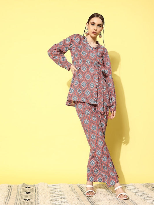 InWeave Women's Pink Blue Ogee Print Belted Coord Set - Swadesiicart