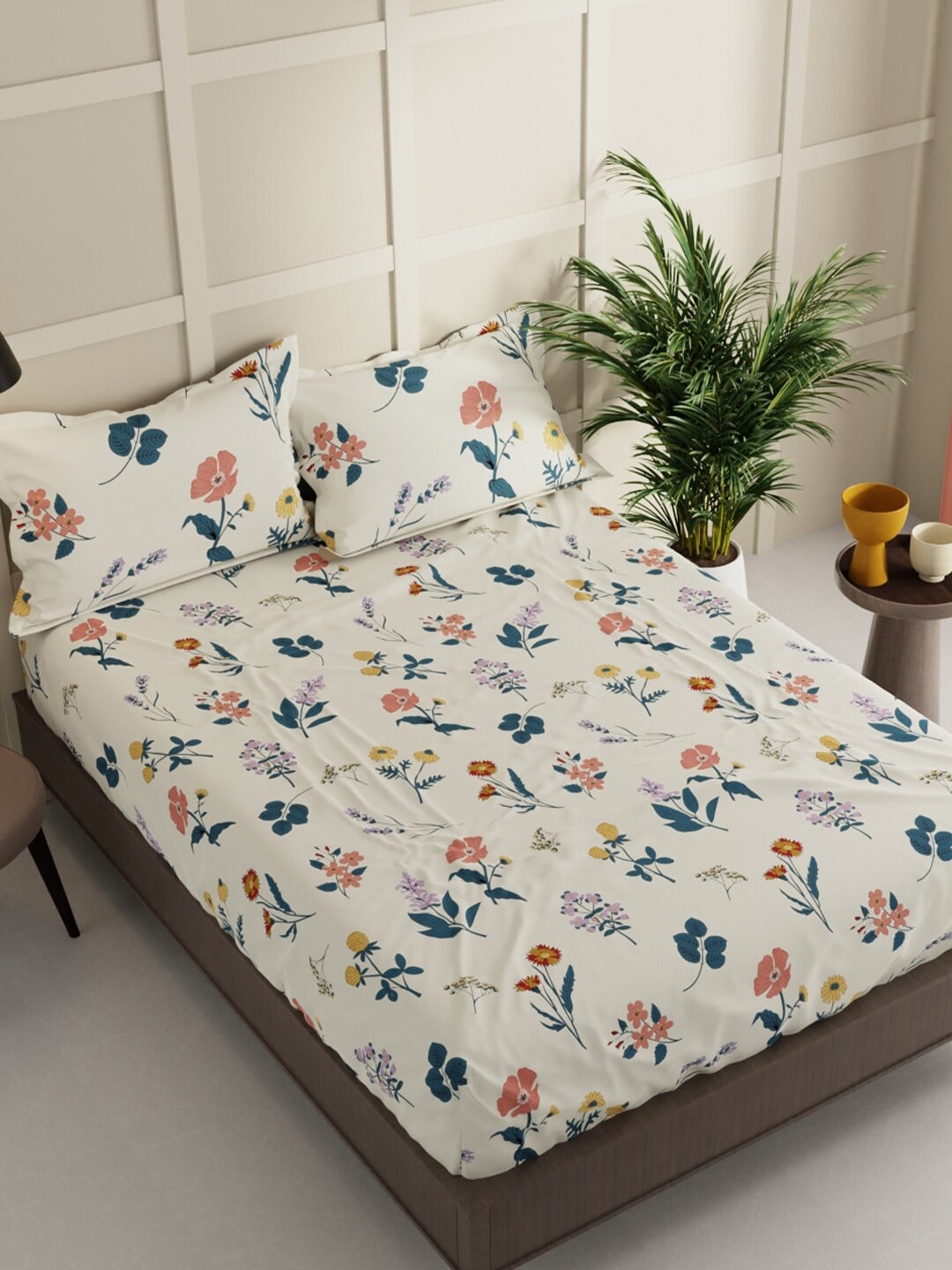 BIANCA LA-VOGUE Beige & Green Floral 152 TC Queen Bedsheet With 2 Pillow Covers - Swadesiicart