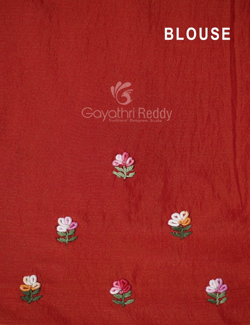 Vibrant Bright Red With Floral Motifs Pure Dola Silk Saree By Gayathri Reddy Designer Studio | Swadesiicart