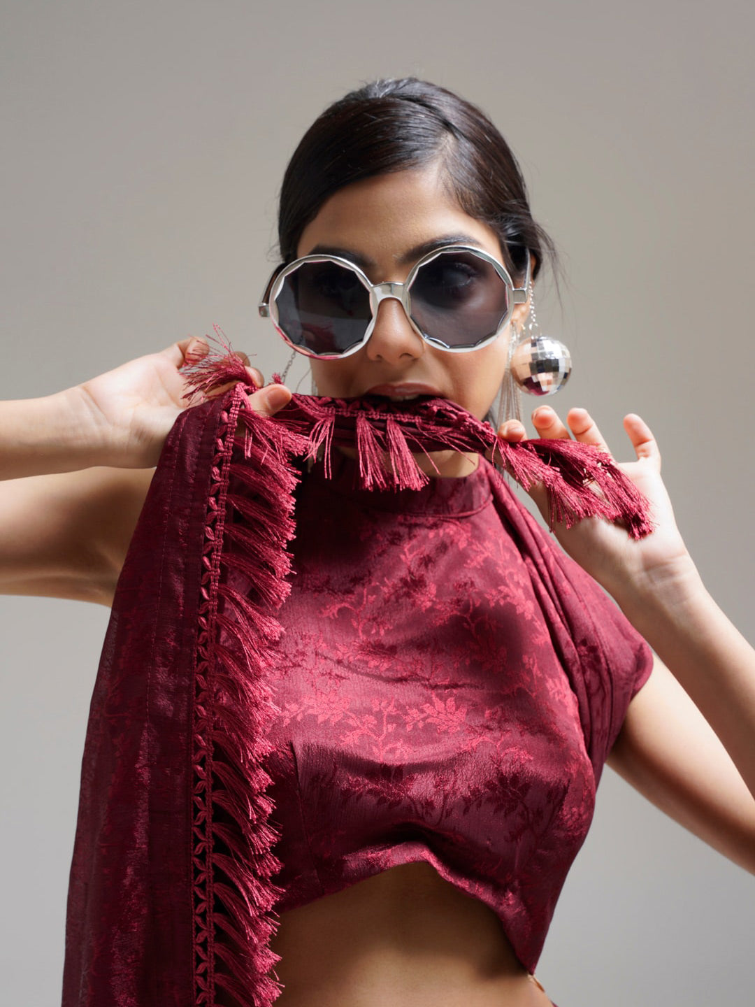 Tikhi Imli Maroon Woven Design Saree | Swadesiicart