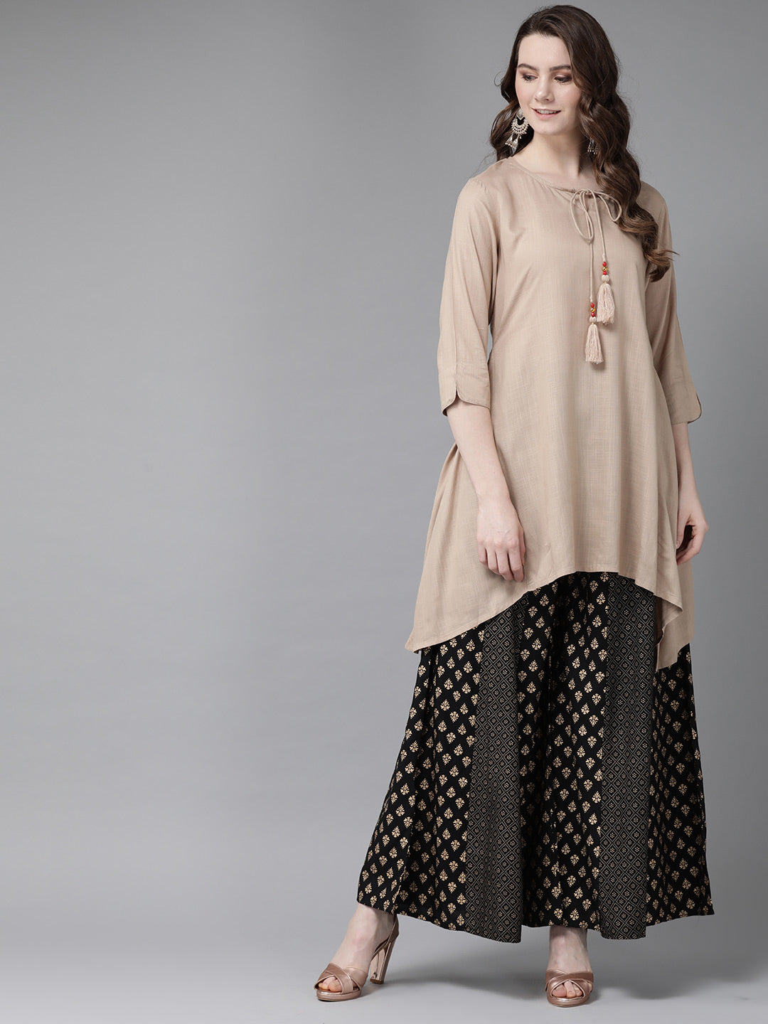 Juniper Womens Beige Rayon Slub Solid Kurta - Swadesiicart