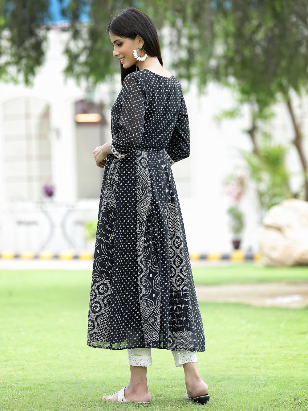 Juniper Women's Black Georgette Printed Anarkali Kurta | Swadesiicart