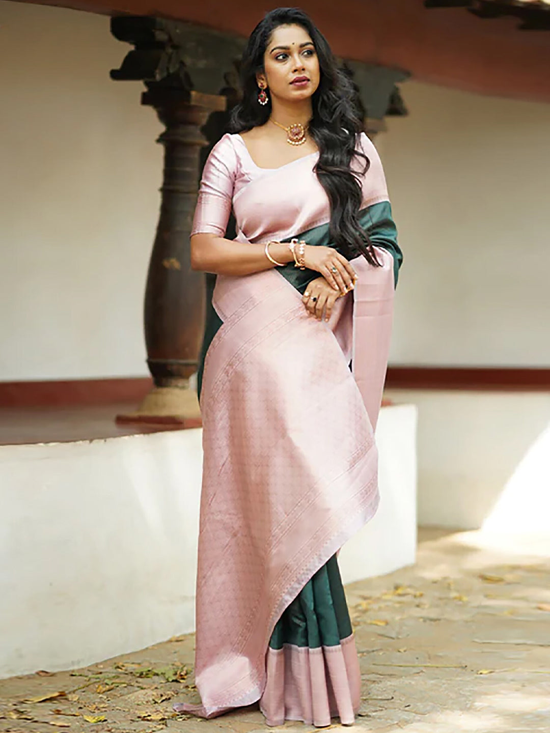 Kalini Zari Banarasi Saree | Swadesiicart