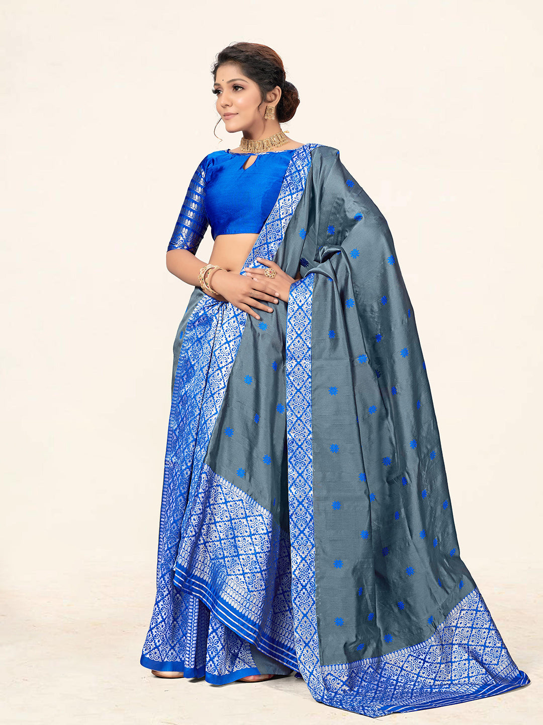 Kalini Woven Design Zari Mekla Chador Banarasi Saree | Swadesiicart