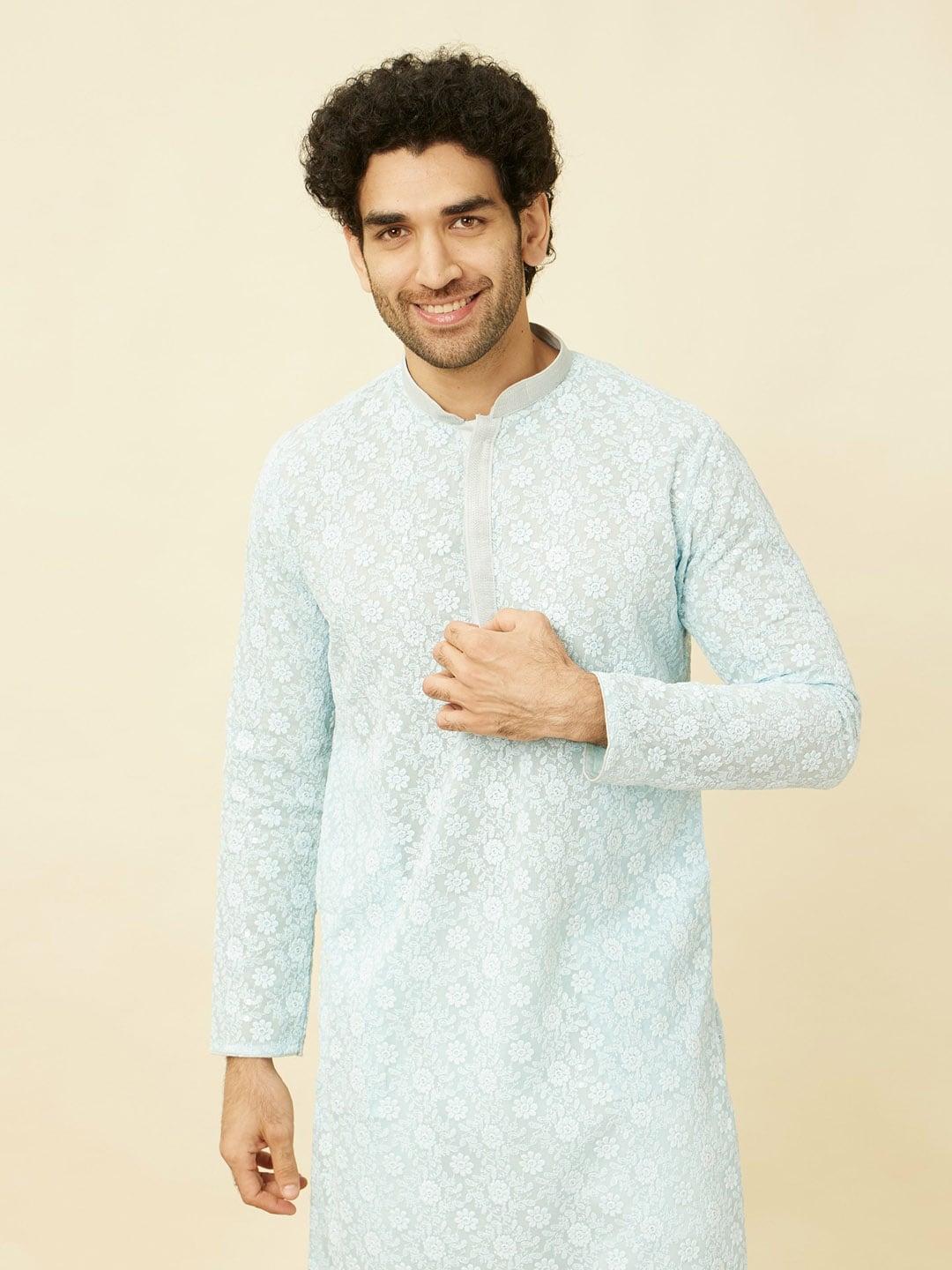 Manyavar Floral Chikankari Embroidered Regular Thread Work Kurta With Pyjamas | Swadesiicart