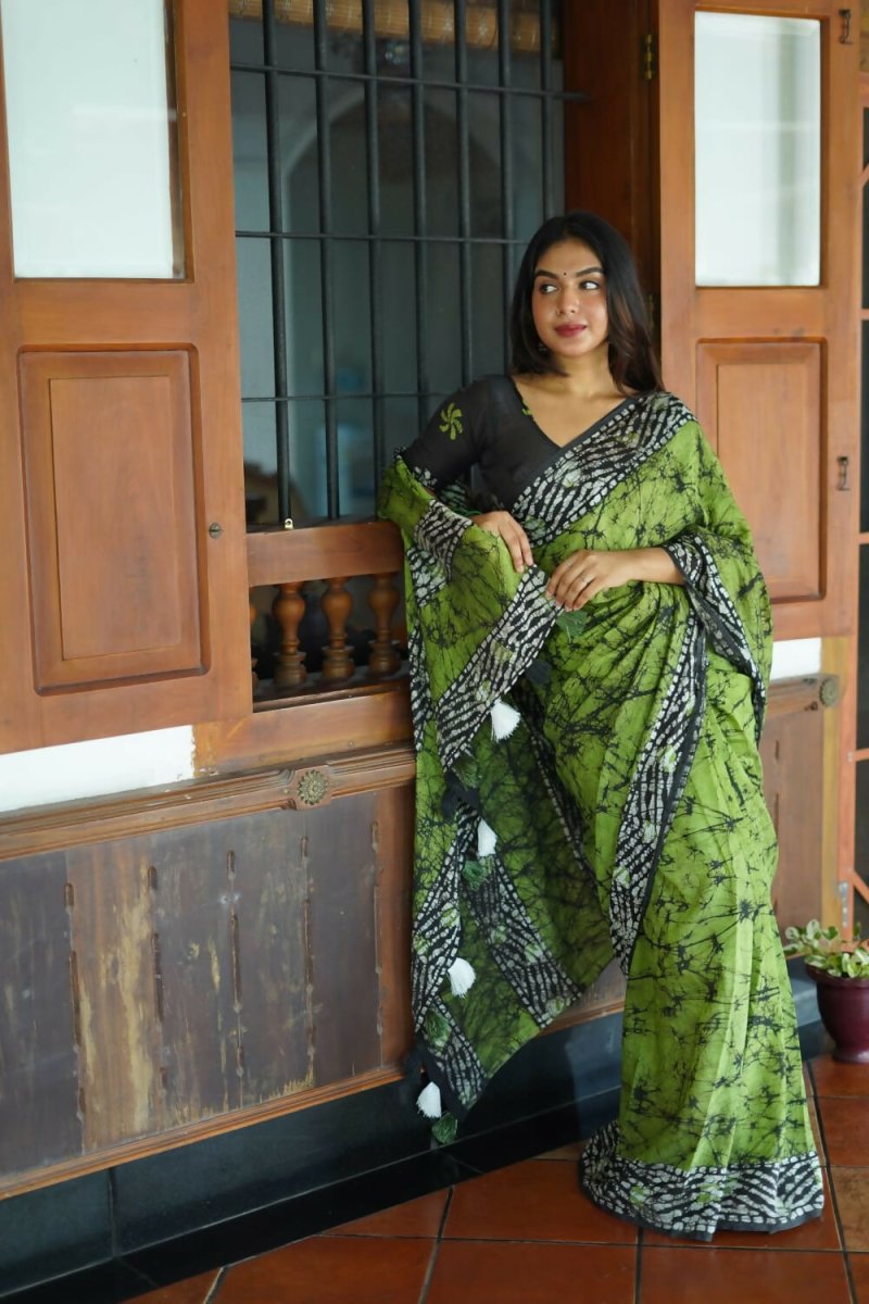 Arfa Fashion House Green Combination Pure Chanderi Cotton Batik Printed Saree