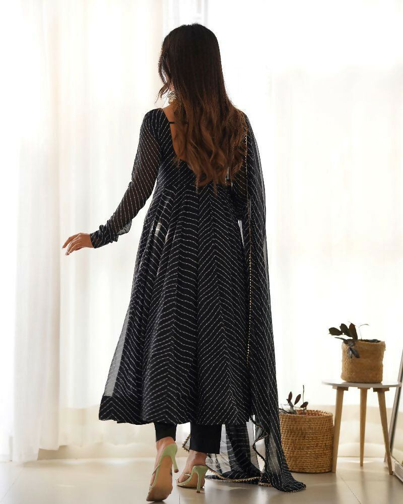Joban Fashion Black Kurta Set Georgette Sequence Embroidery Work - Swadesiicart