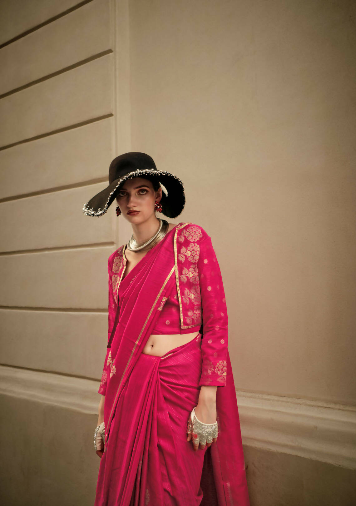 Dark Pink Weavead Thread & Zari Work, Handloom Weaving Banarasi Satin Silk Saree - Rajtex Kronicle Silk - Swadesiicart
