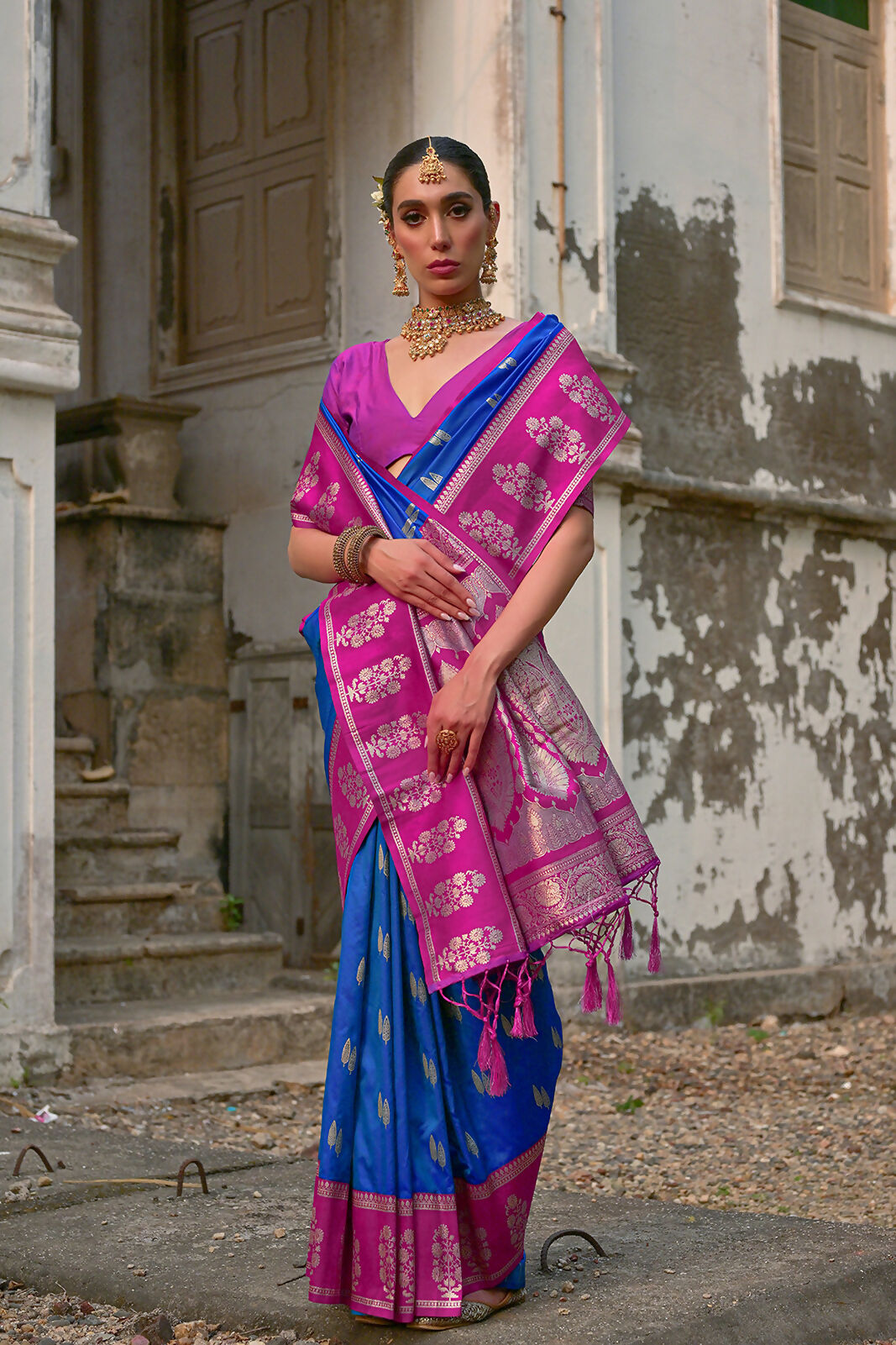 Vishnu Weaves Women's Firozi Kanchi Silk Woven Saree with Blouse - Swadesiicart