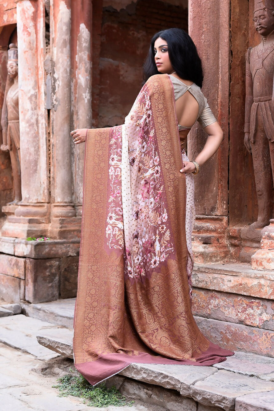 Joban Fashion Ivory And Dusty Rose Crepe Chiffon Pure Handloom Banarasi Silk Saree | Swadesiicart