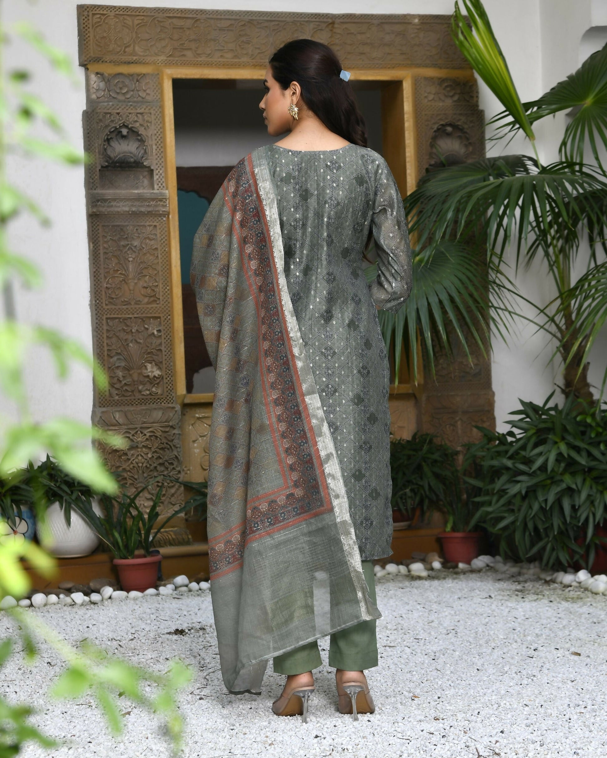 Vaasva Women's Chanderi Printed Suit Set With Pant And Printed Dupatta | Swadesiicart
