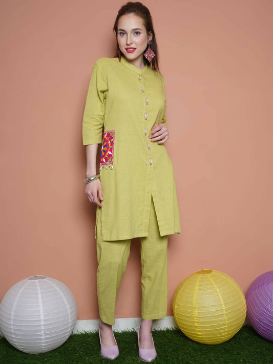 Women Republic Green Cotton Kurta Set With Embroidered Pockets | Swadesiicart