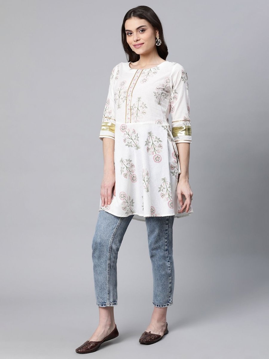 Ahalyaa Women Off White Pure Cotton Floral Printed Tunic | Swadesiicart