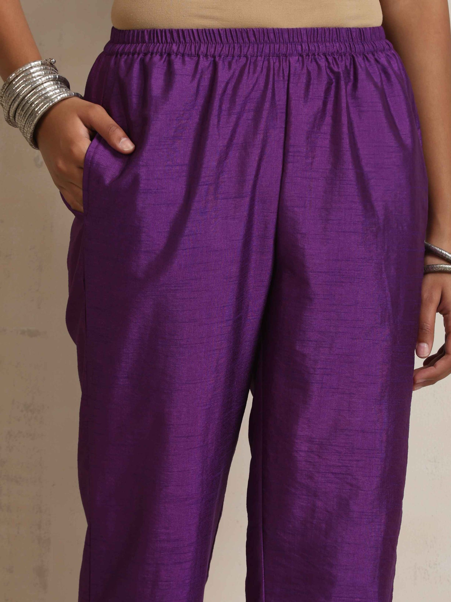 trueBrowns Purple Silk High Slit Kurta Set | Swadesiicart