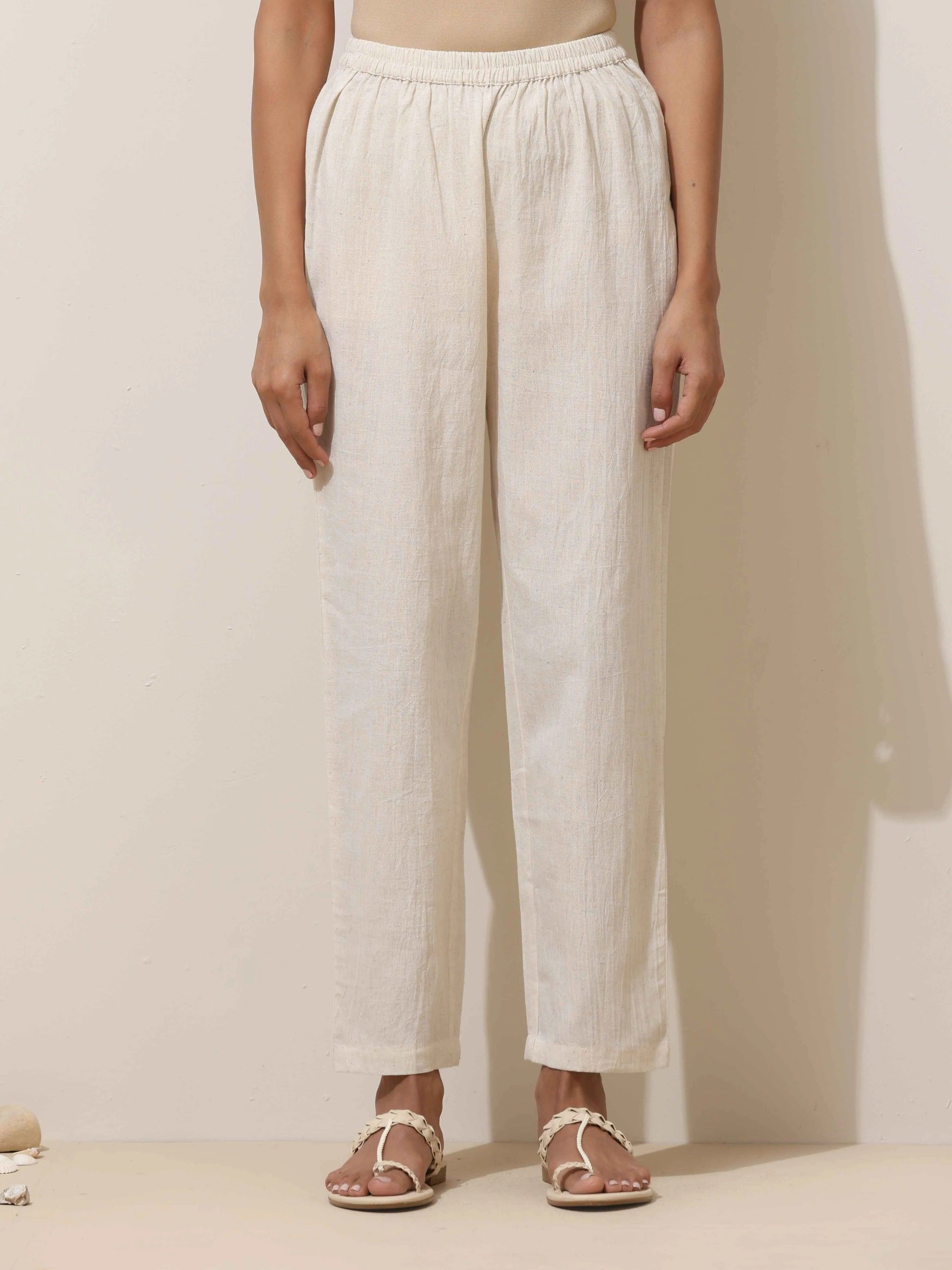 trueBrowns Off-White Cotton Linen Kurta Pant Set | Swadesiicart