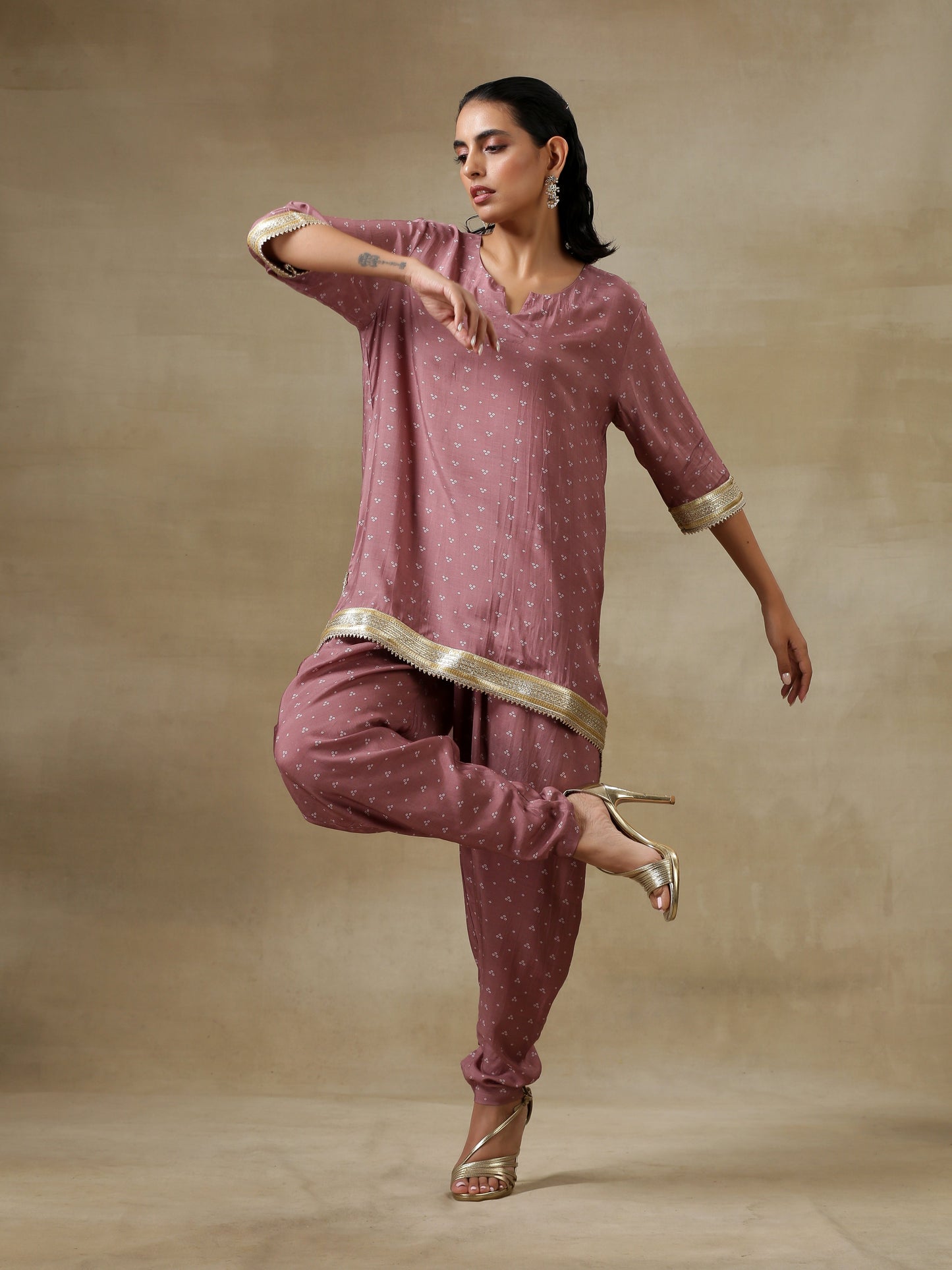 trueBrowns Dark Mauve Bandhani Printed Silk Loose Kurta Dhoti Pant Set | Swadesiicart
