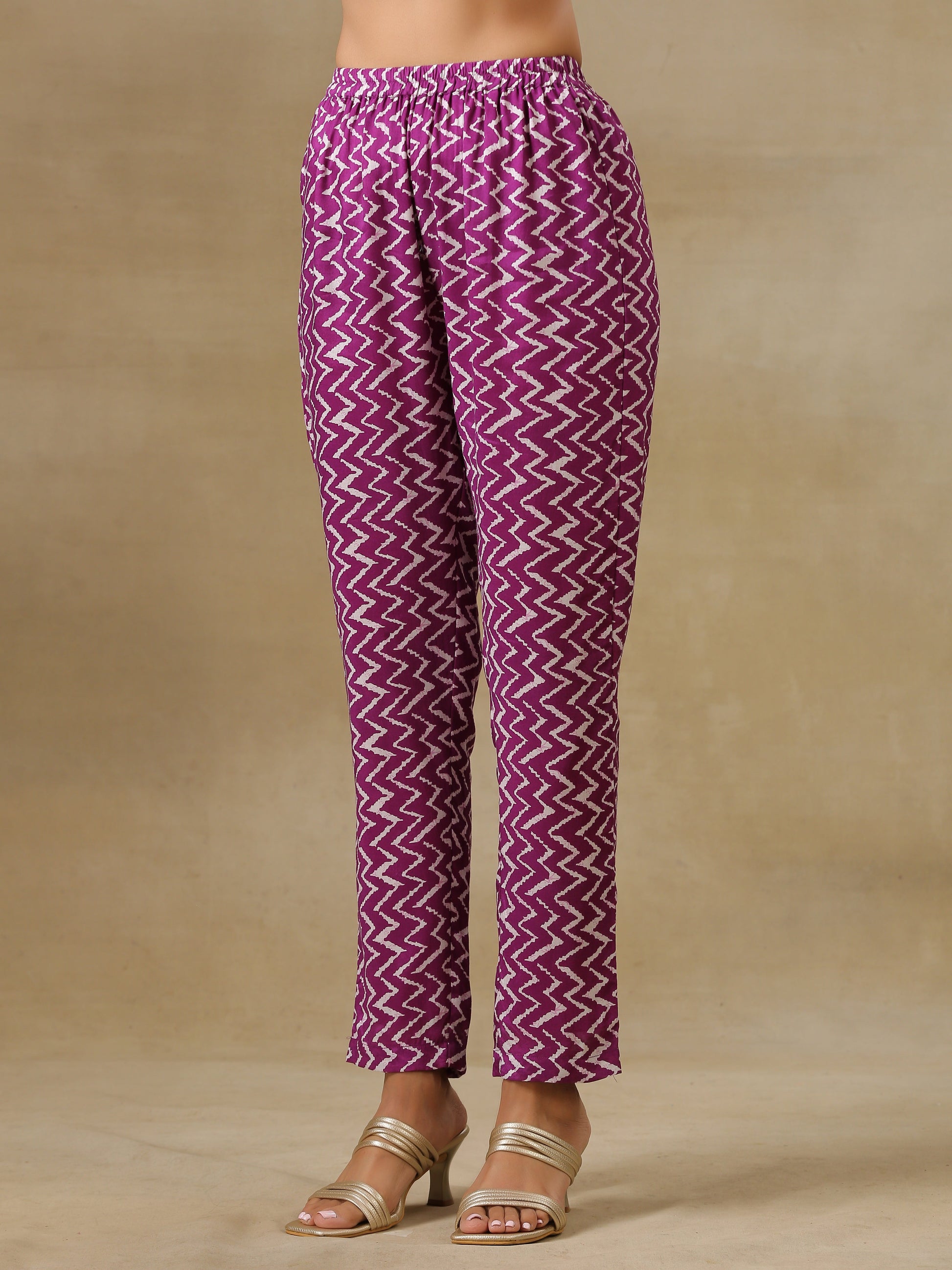 trueBrowns Purple Bandhani Printed Silk One Shoulder Kurta Pant Set | Swadesiicart