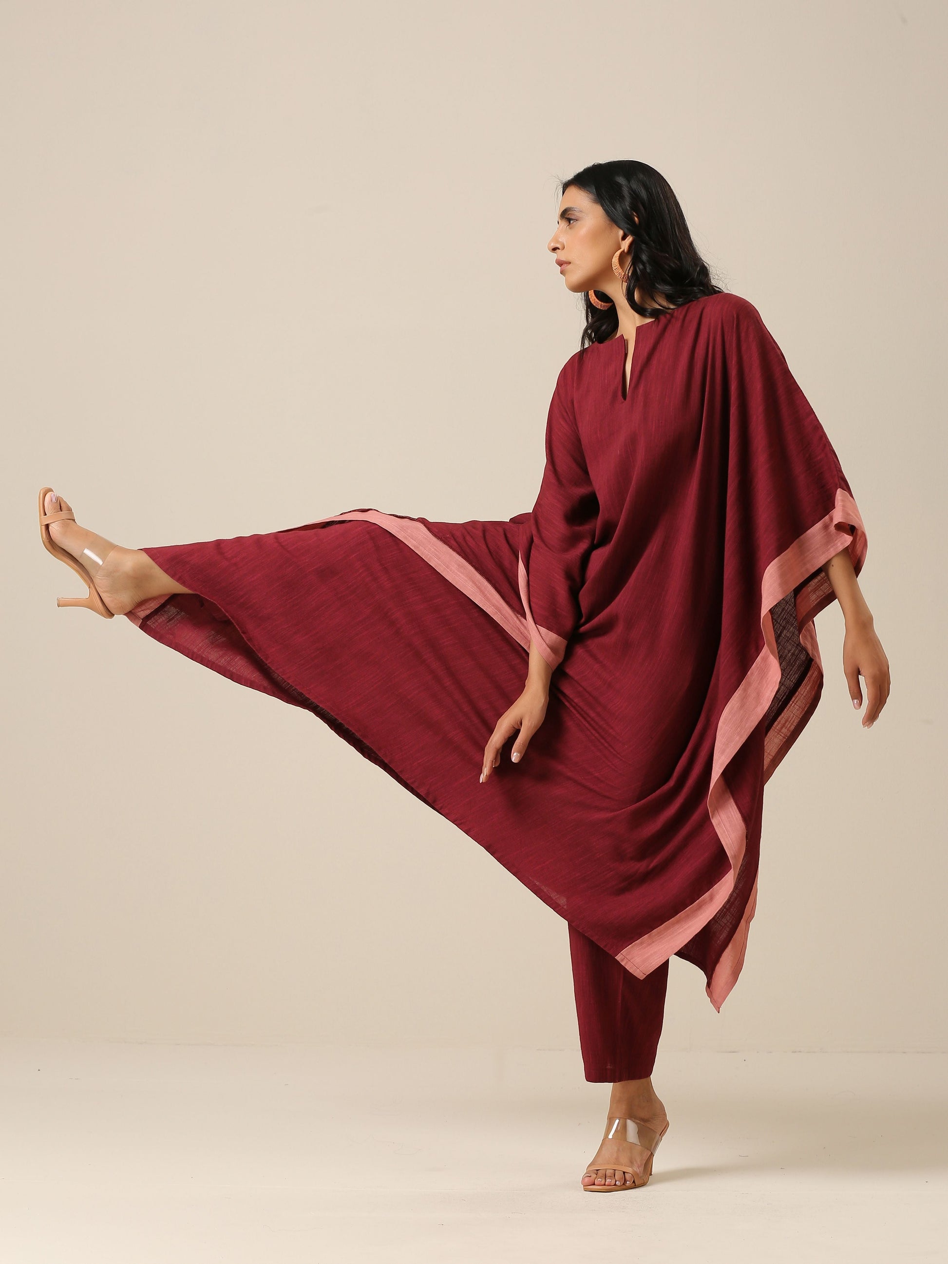 trueBrowns Ruby Wine Slub Texture High Low Kaftan Pant Set | Swadesiicart