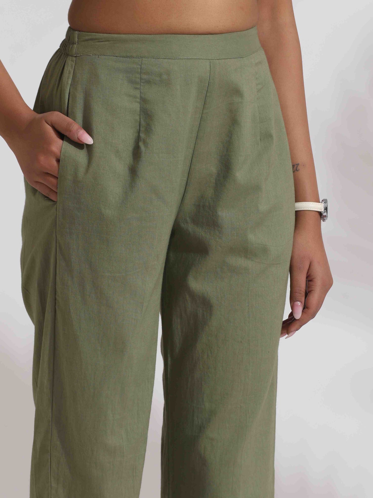 trueBrowns Olive Green Cotton Floral Embroidered Co-ord Set - Swadesiicart