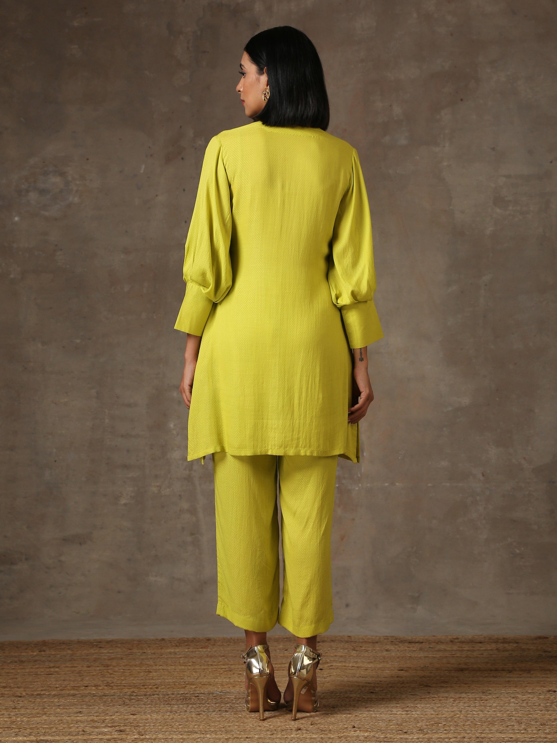 trueBrowns The Penelope - Lime Green Solid Textured Co-Ord Set - Swadesiicart