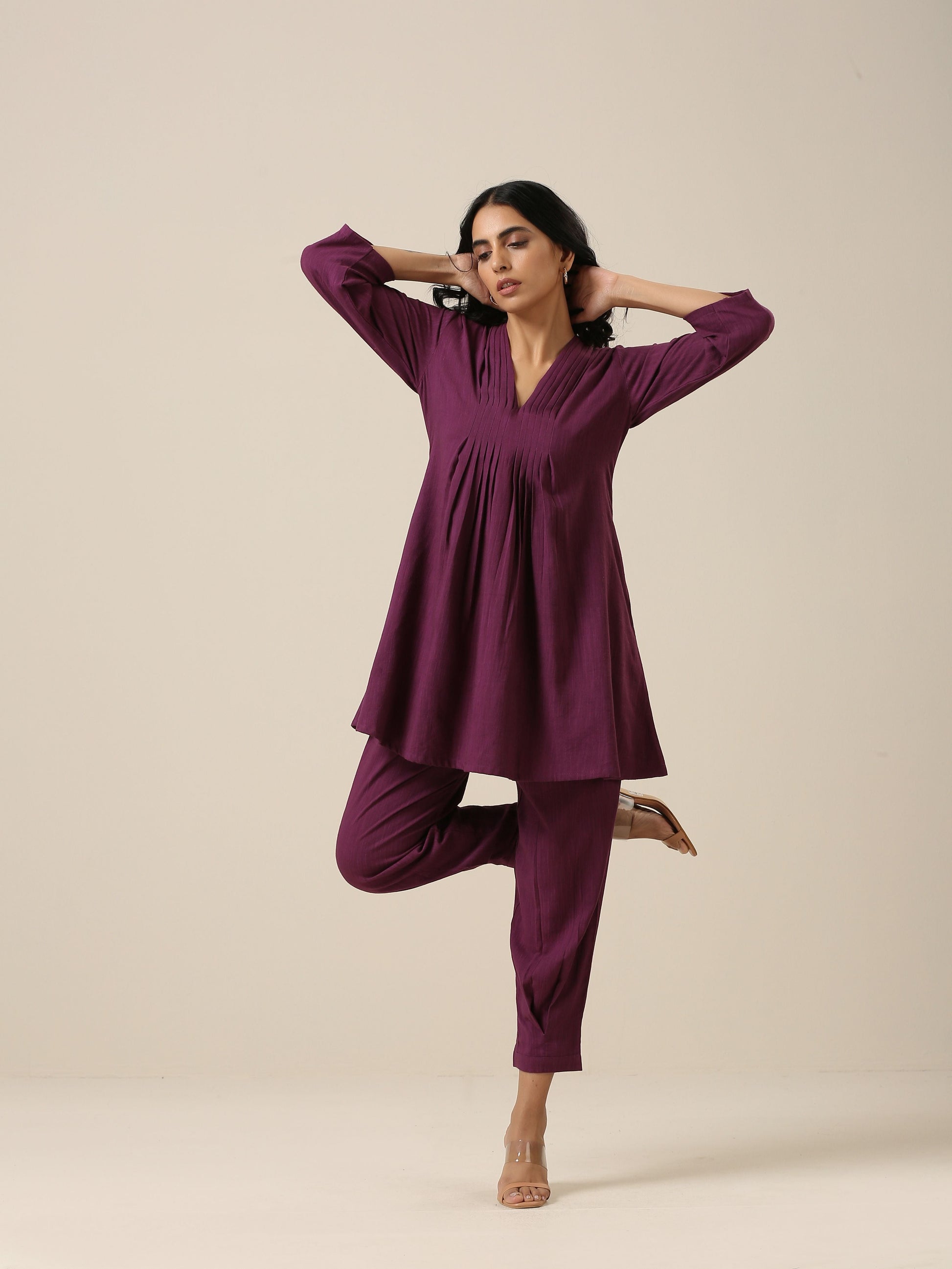 trueBrowns Plum Purple Slub Texture Pleated Co-Ord Set - Swadesiicart
