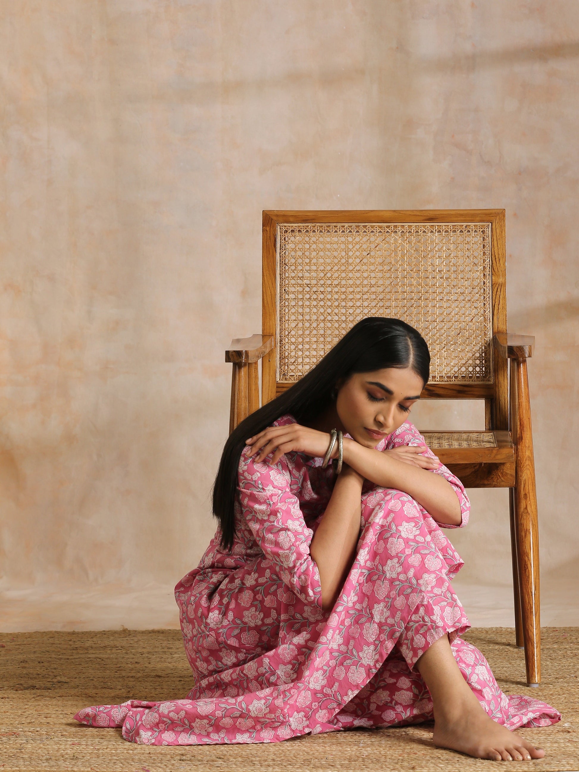 trueBrowns Pink Overall Floral Block Print Cotton Flared Kurta Pant Set | Swadesiicart