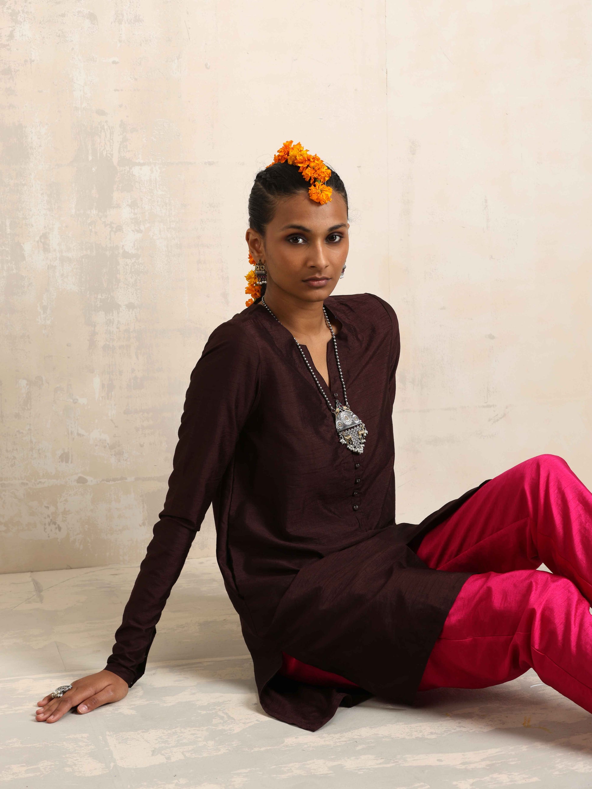 trueBrowns Cola Silk Kurta Co-ord Set - Swadesiicart