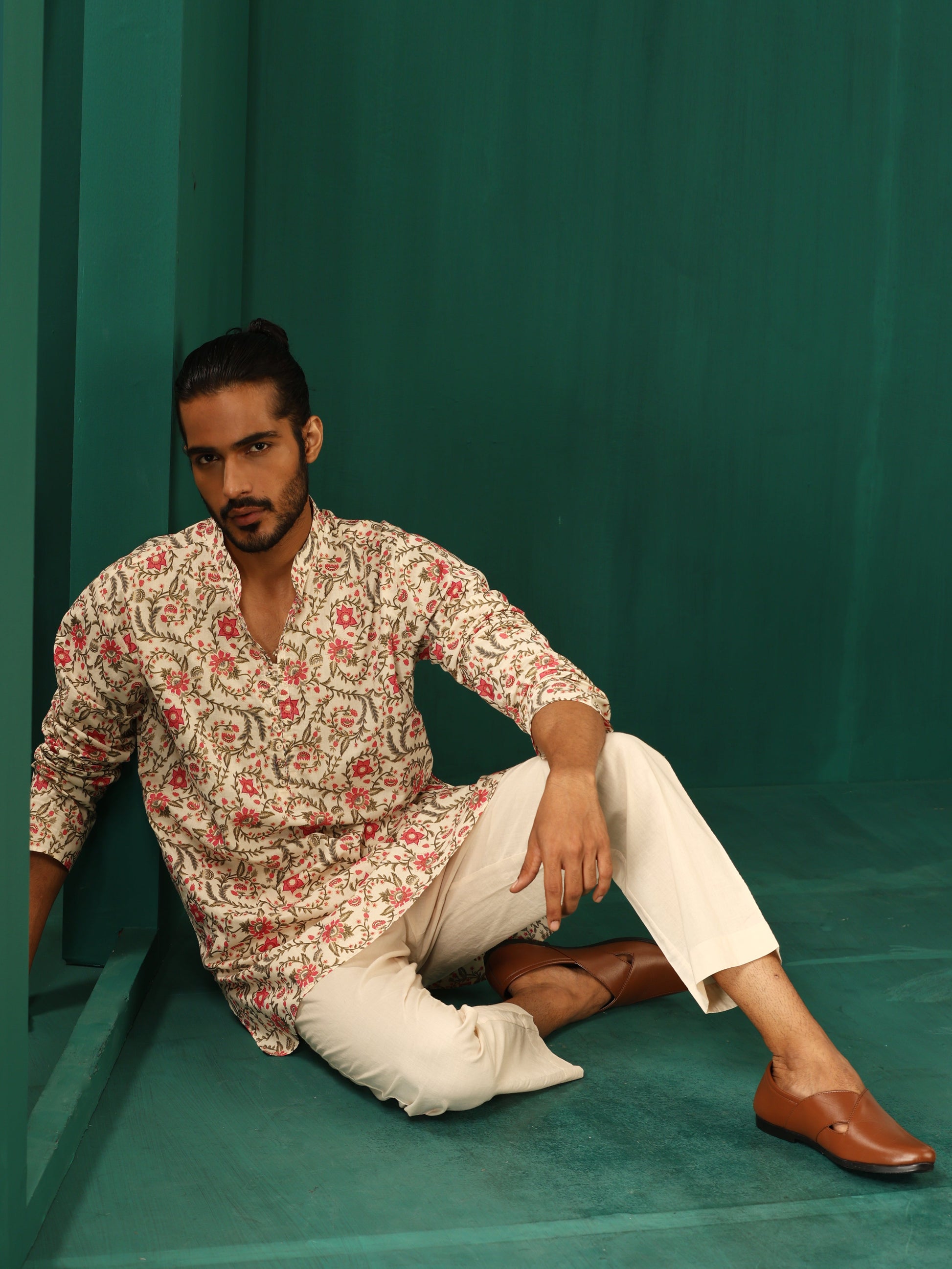 trueBrowns Men's Pink Floral Cotton Printed Co-ord Set - Swadesiicart