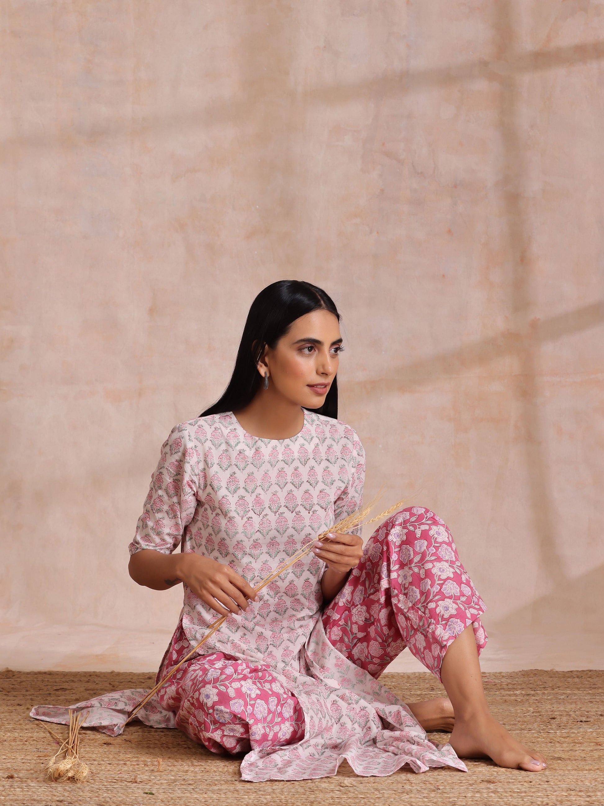 trueBrowns Pink Green Floral On White Block Print Cotton Slit Kurta Pant Set | Swadesiicart