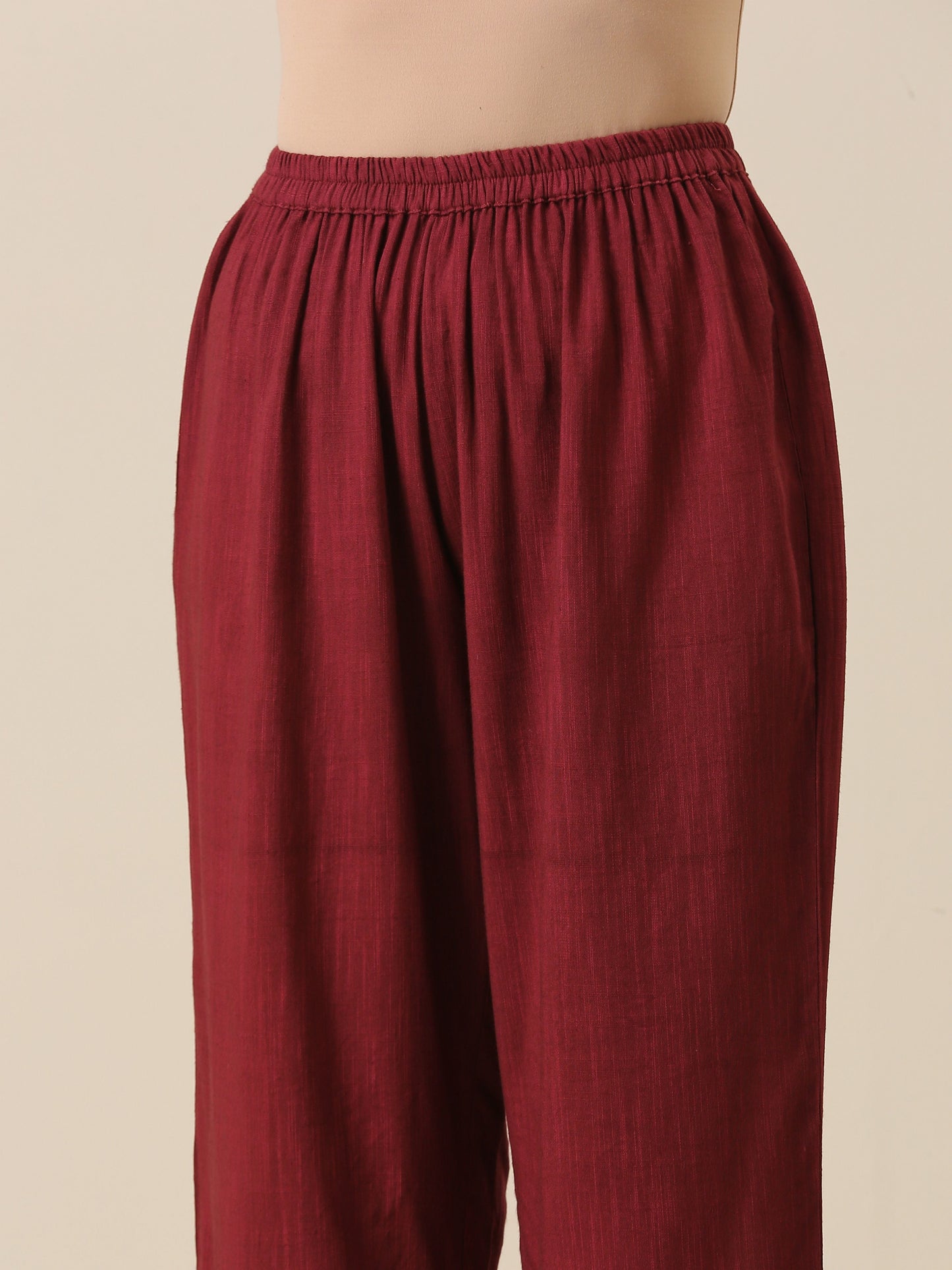 trueBrowns Ruby Wine Slub Texture Back Pleat Kurta Pant Set | Swadesiicart