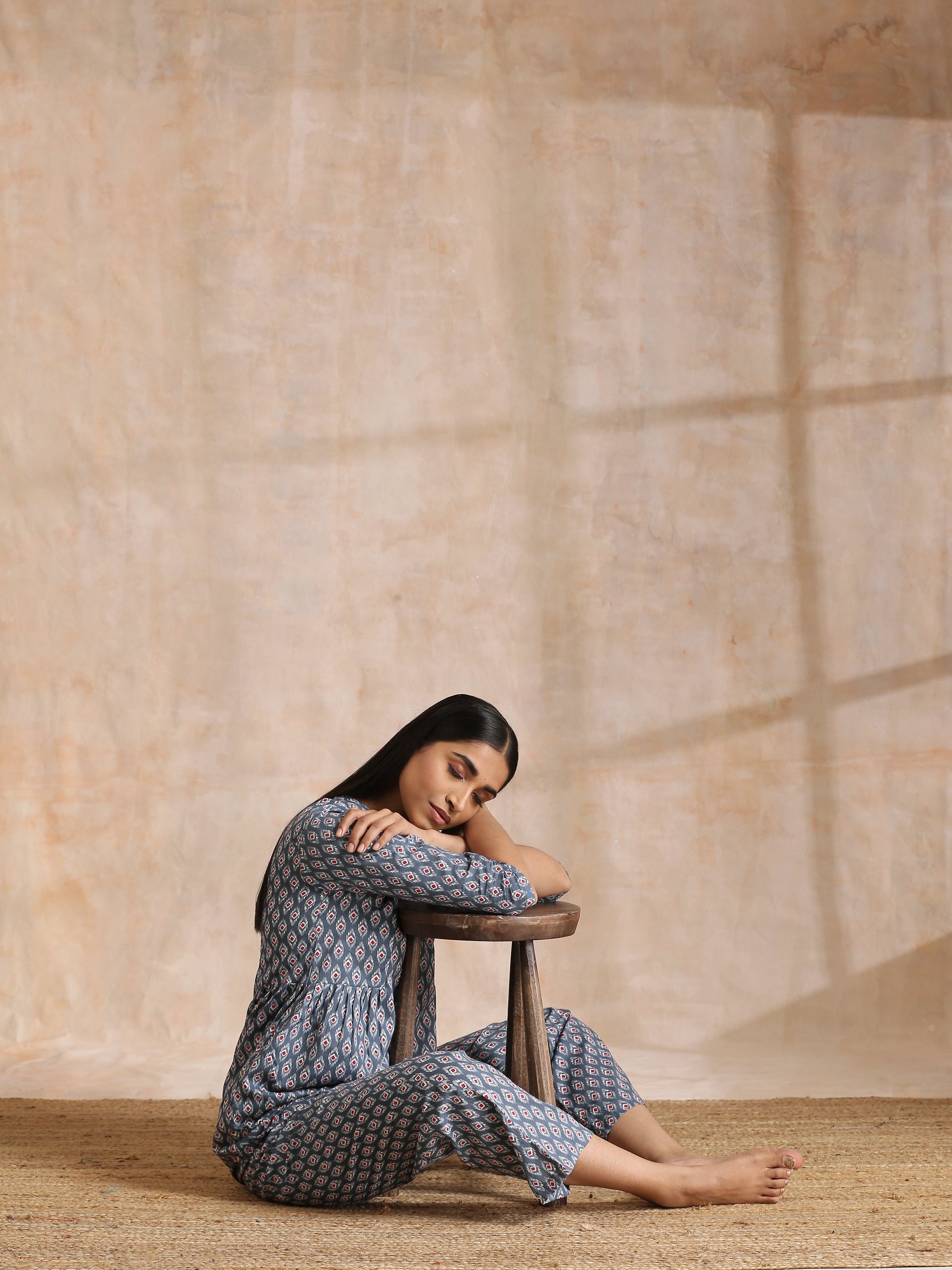 trueBrowns Steel Grey Ikat Print Cotton Gathers Co-Ord Set - Swadesiicart