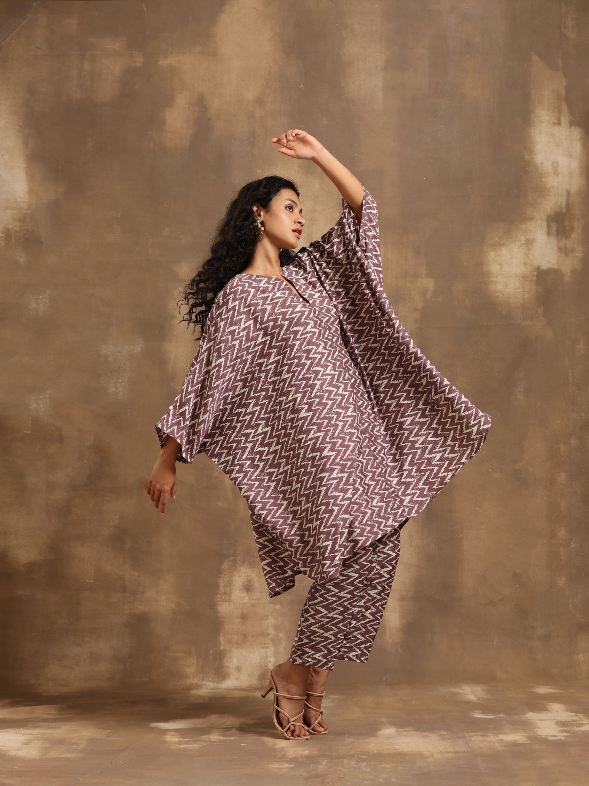 trueBrowns Dark Mauve Zig Zag Printed Silk Kaftan Co-Ord Set - Swadesiicart
