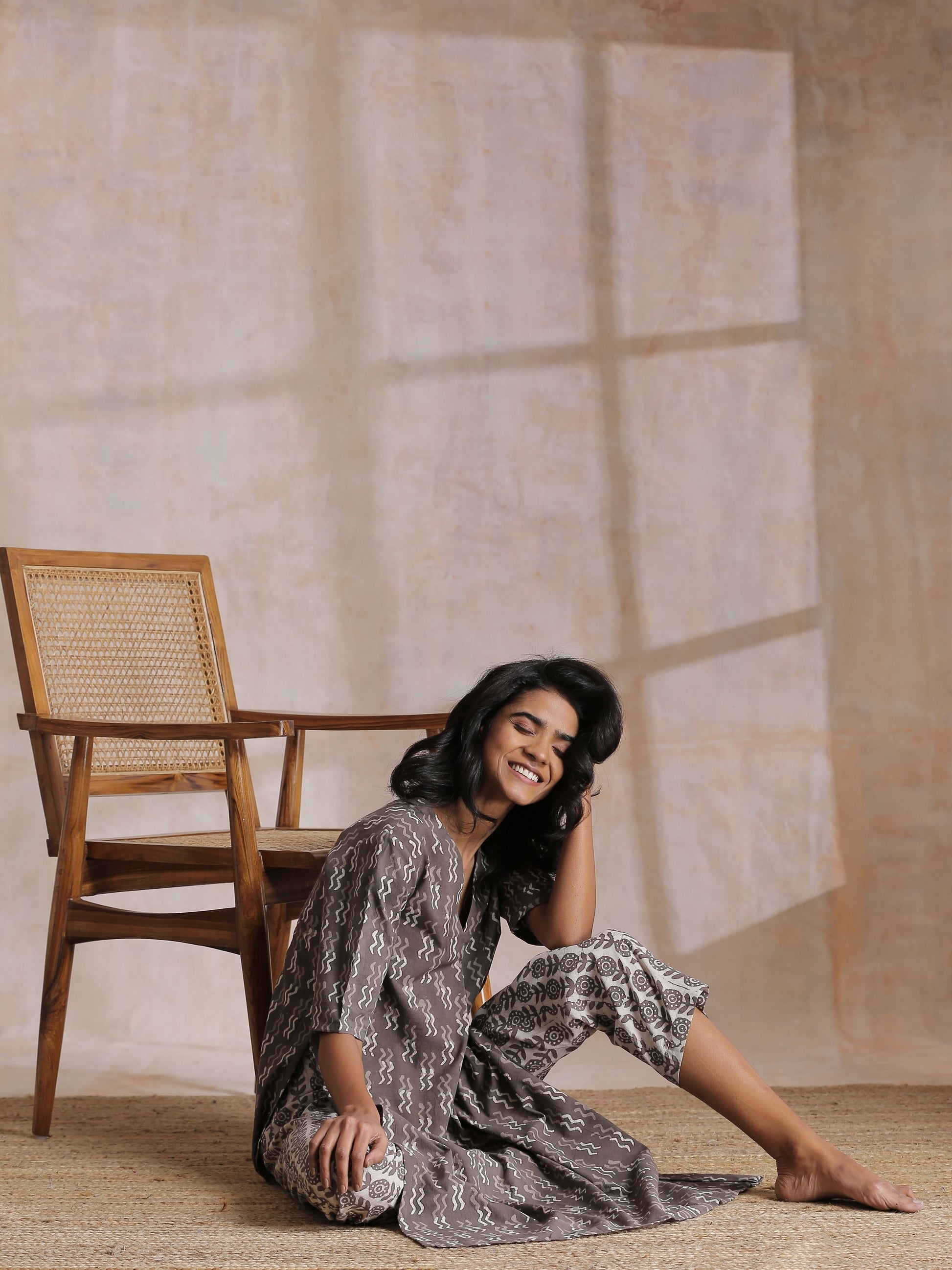 trueBrowns Clay Dabu Zig-Zag Motifs Print Cotton Kurta Pant Set | Swadesiicart