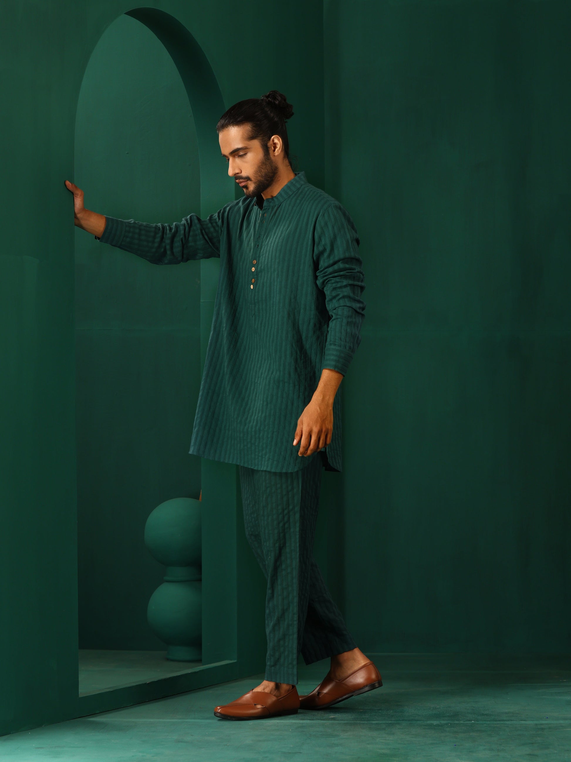 trueBrowns Men's Turquoise Dobby Co-ord Set - Swadesiicart