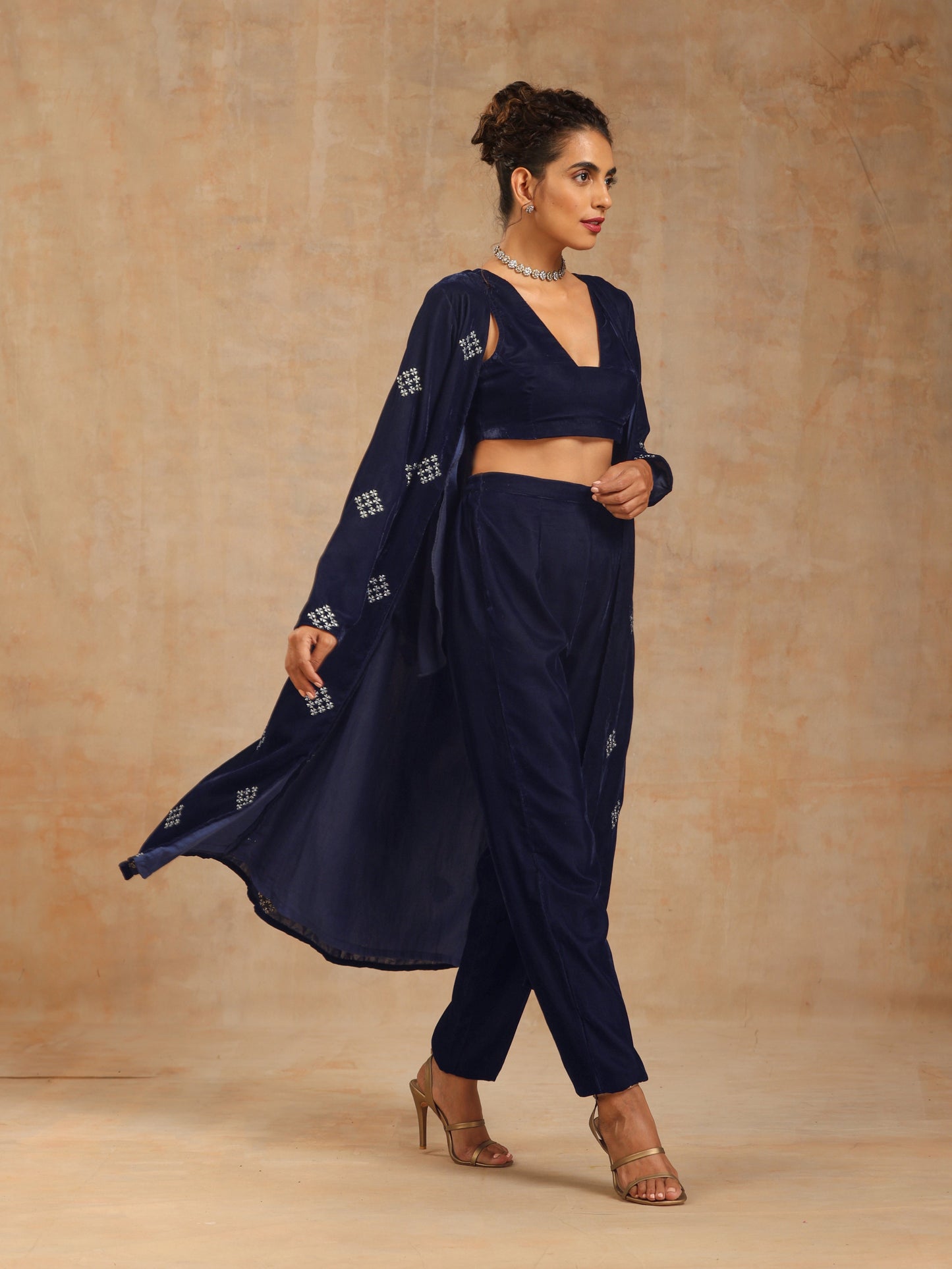 trueBrowns Midnight Blue Velvet Embroidered Jacket Set | Relove | Swadesiicart