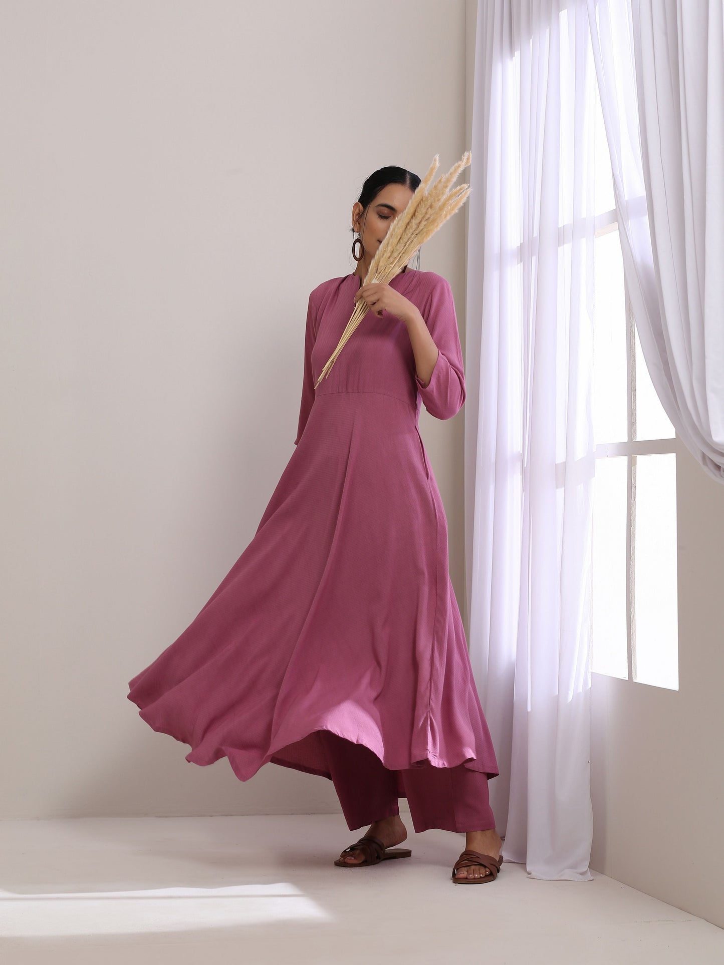 trueBrowns Onion Pink Dobby Anarkali Pant Set | Swadesiicart