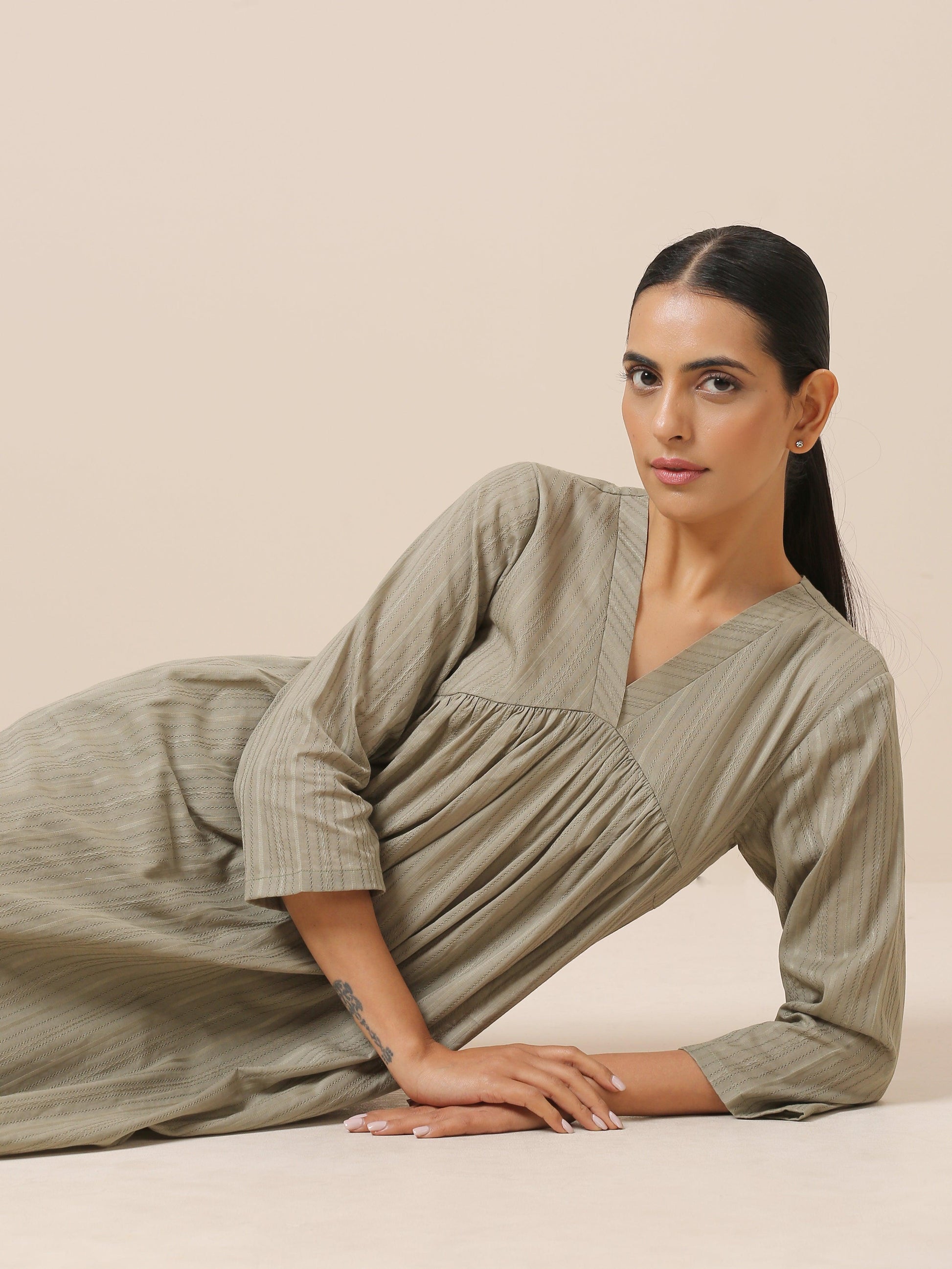 trueBrowns Cotton Olive Green Flared Slit Kurta Pant Set | Swadesiicart