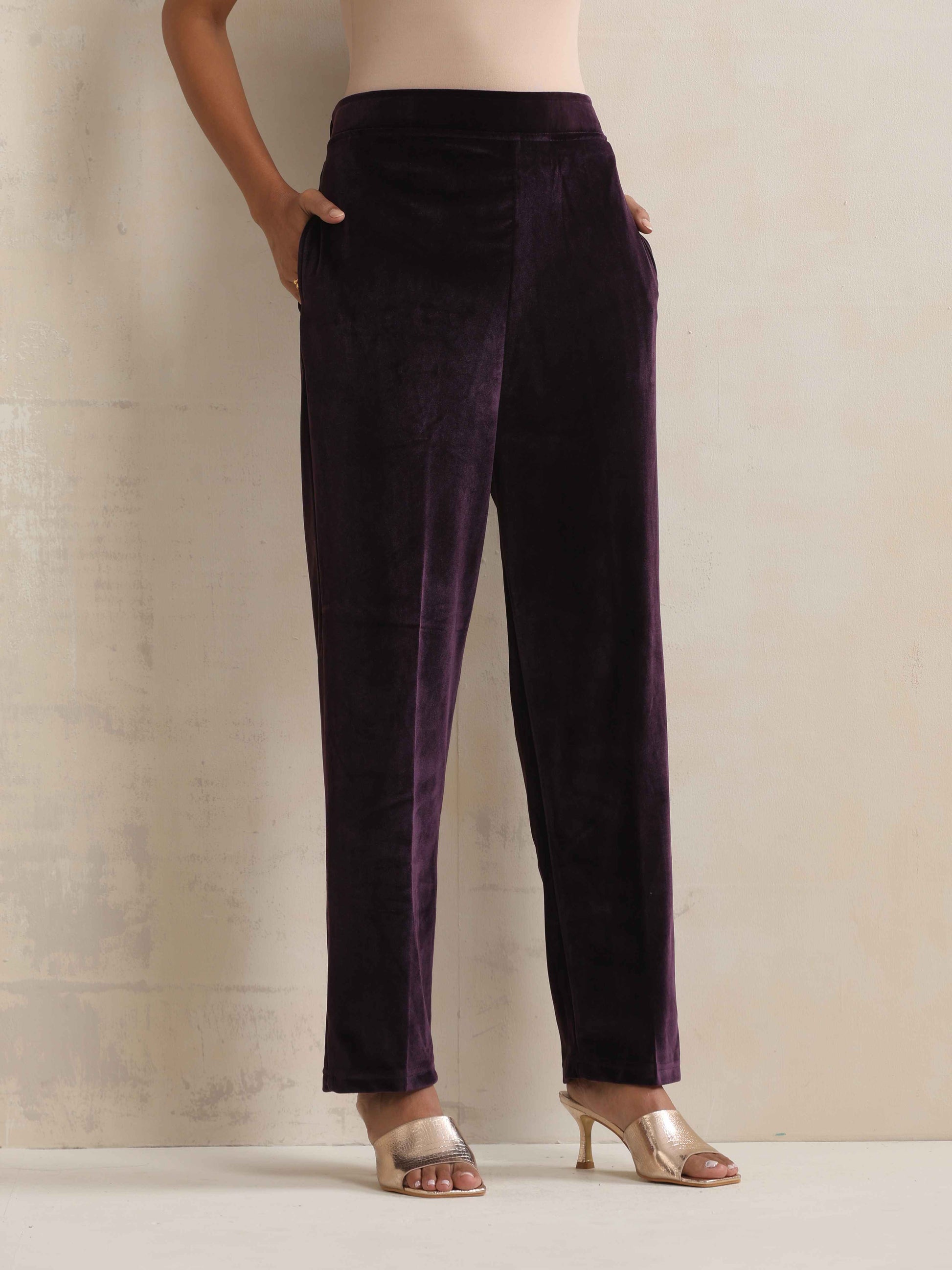 trueBrowns Wine Velvet Floral Embroidered Kurta Pant Dupatta Set | Swadesiicart