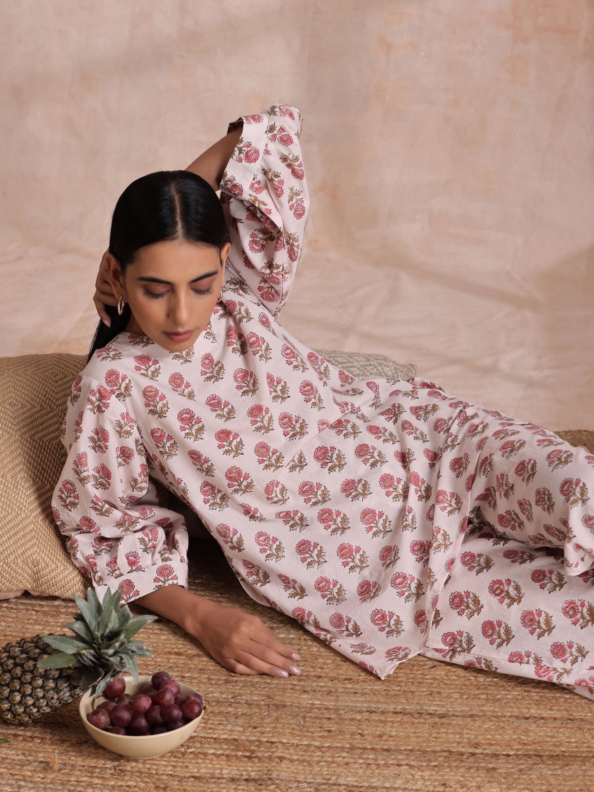 trueBrowns Pink Brown Buta On White Block Print Cotton Baggy Sleeve Co-Ord Set - Swadesiicart
