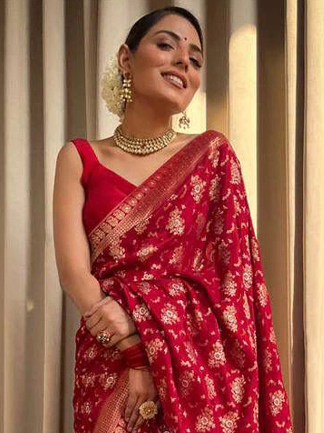 Kalini Ethnic Motifs Woven Design Zari Detailed Banarasi Saree | Swadesiicart