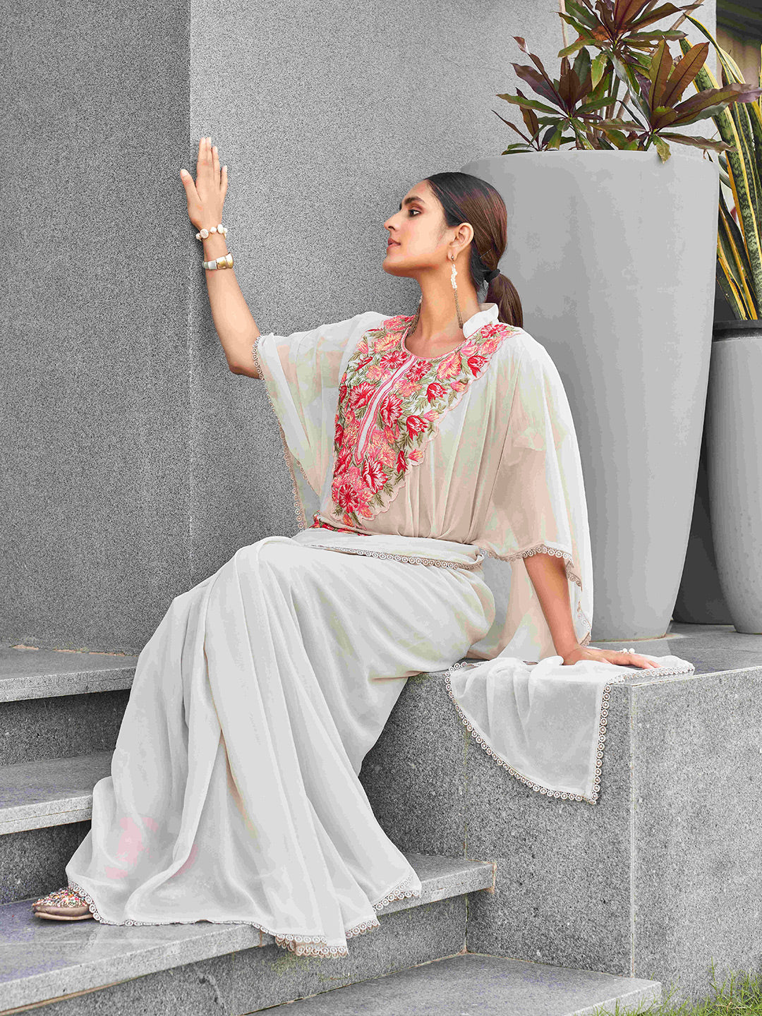 Tikhi Imli Embroidered Kaftan Saree With Belt | Swadesiicart