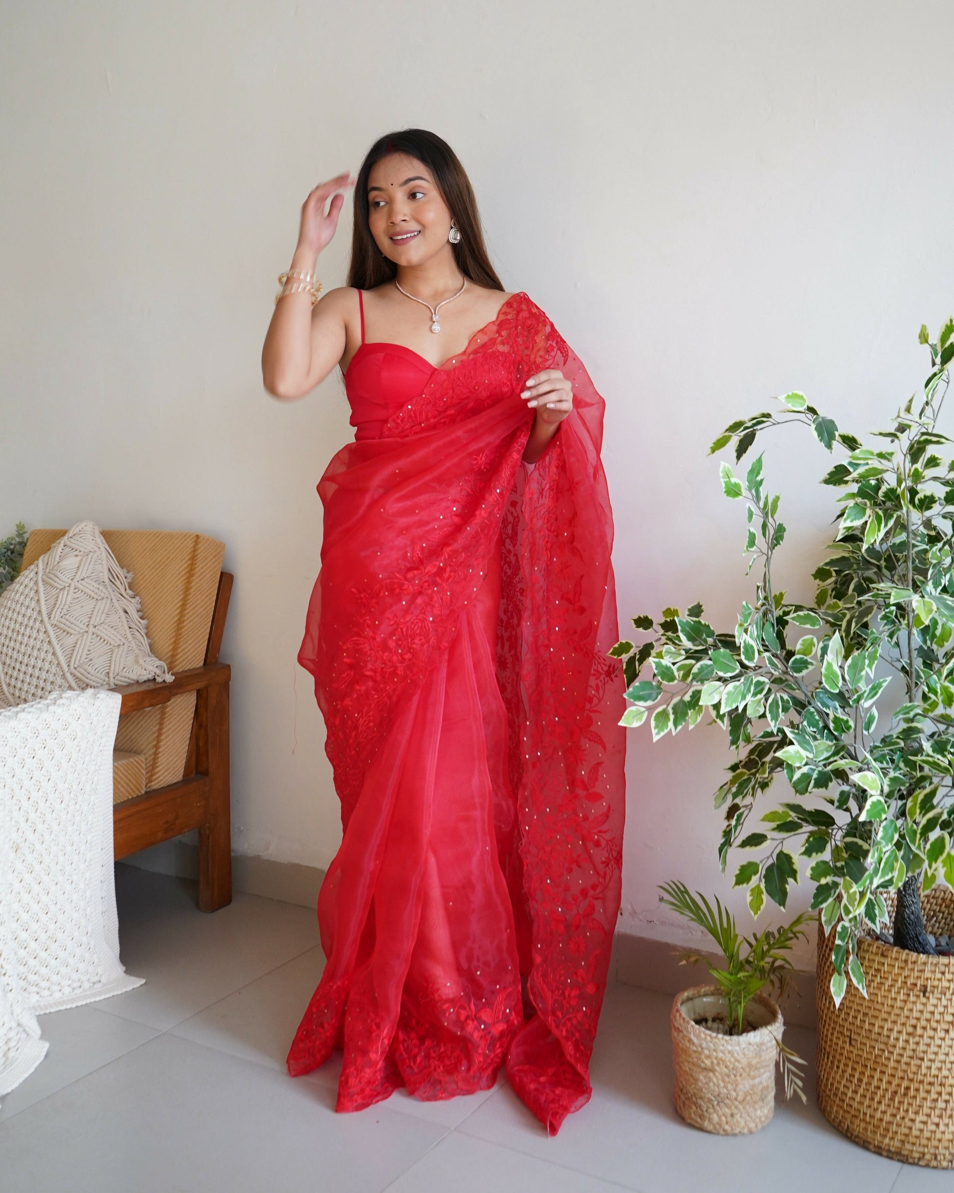 Vamsee Anushka Red Organza Saree - Swadesiicart