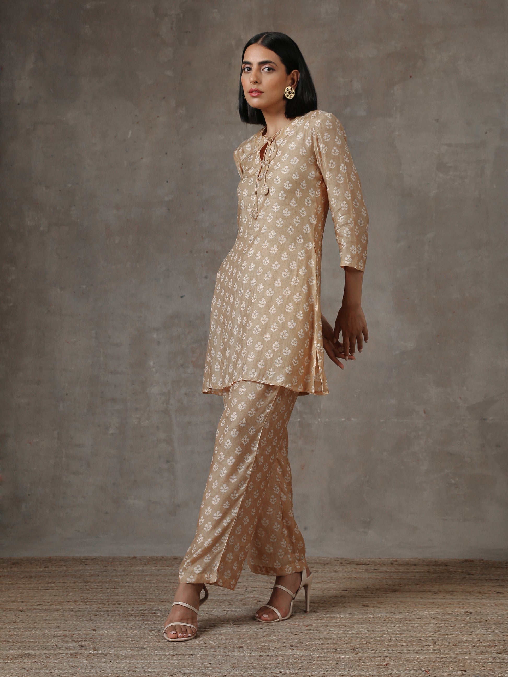 trueBrowns Beige White Printed Silk Co-Ord Set - Swadesiicart