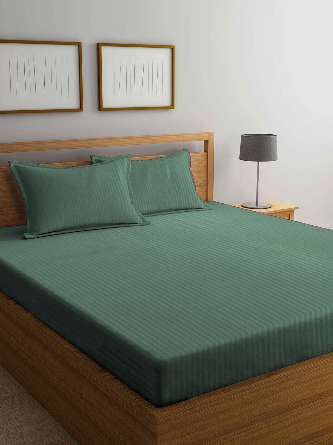 KLOTTHE Green Striped 210 TC Bedsheet with Pillow Covers - Swadesiicart