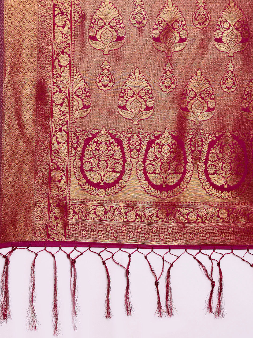 Saree Mall Magenta Ethnic Motifs Zari Silk Blend Banarasi Saree | Swadesiicart