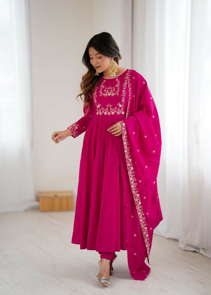 Joban Fashion Dark Pink Kurta Set Chanderi Sequence Embroidery Work - Swadesiicart