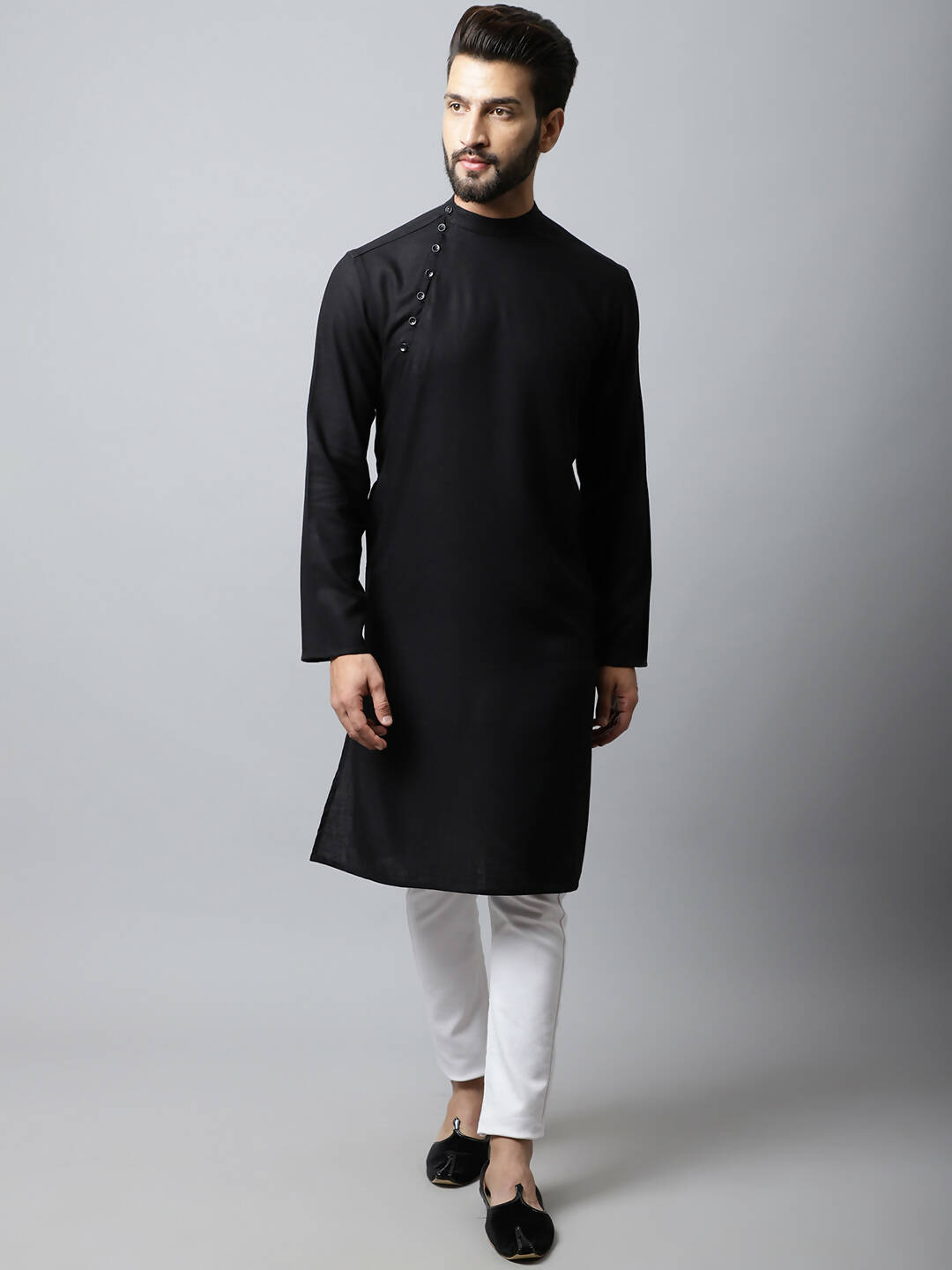 Even Apparels Black Color Linen Linen Men's Kurta With Side Placket (LN761) | Swadesiicart